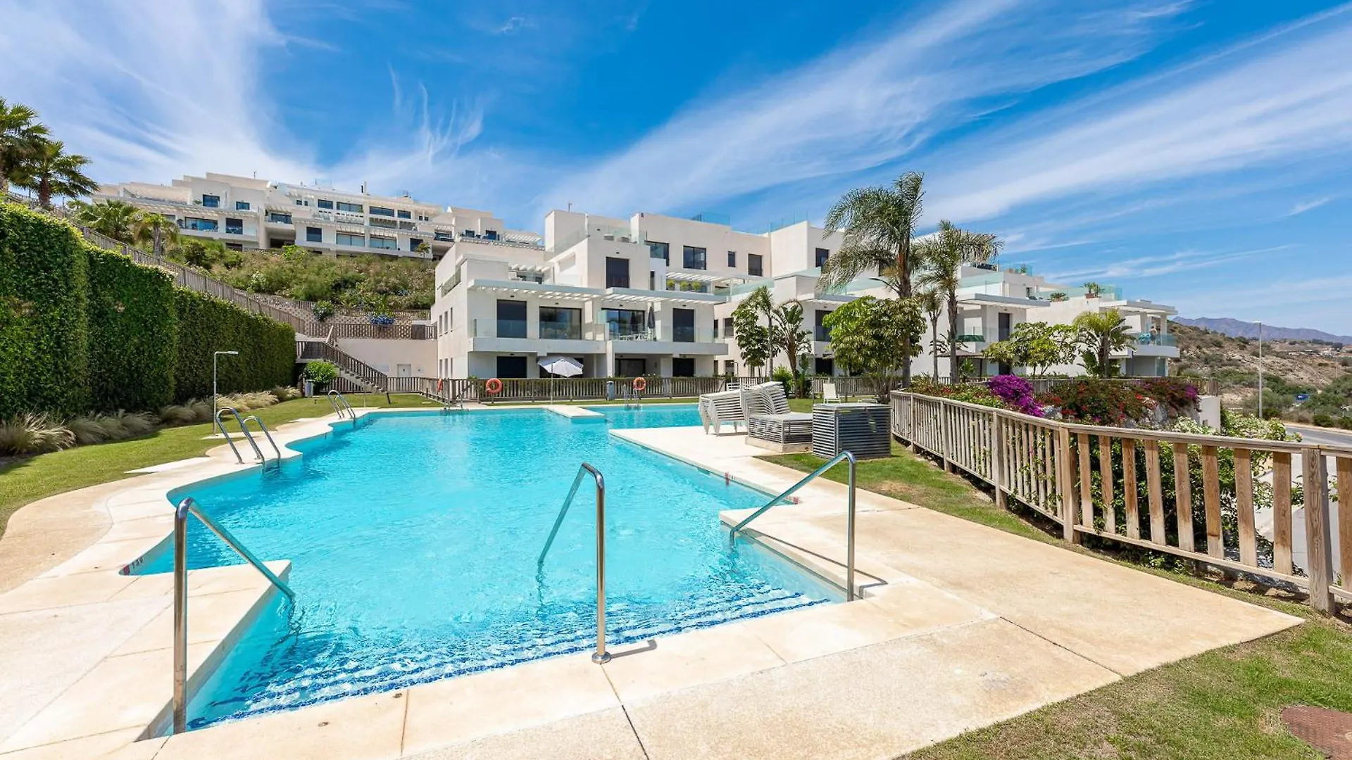 Apartment 797 Holiday Rentals - Moderno Apartamento Con Hermosa Vista La Cala De Mijas