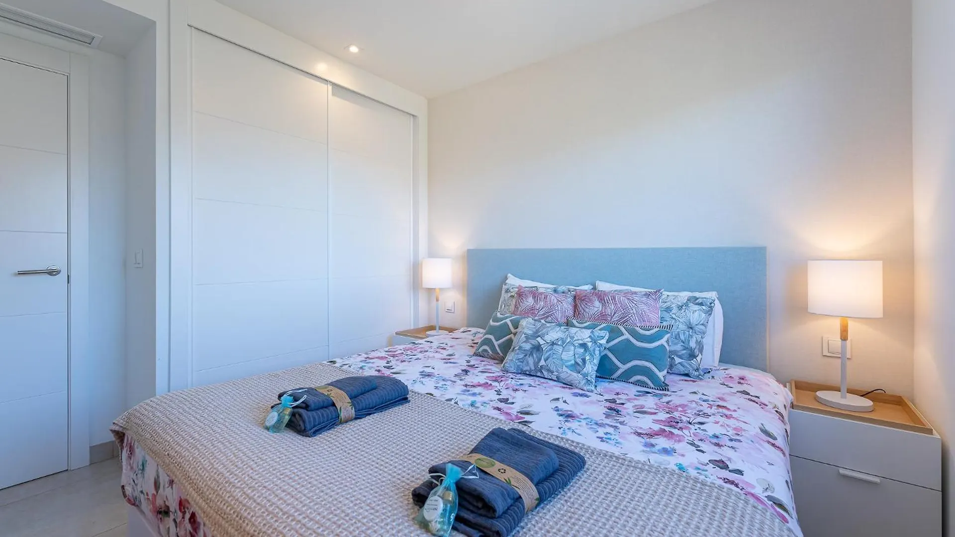 Apartment 797 Holiday Rentals - Moderno Apartamento Con Hermosa Vista La Cala De Mijas Spain