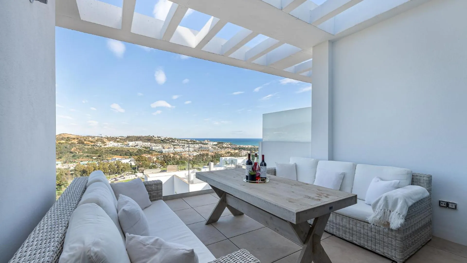 Apartment 797 Holiday Rentals - Moderno Apartamento Con Hermosa Vista La Cala De Mijas