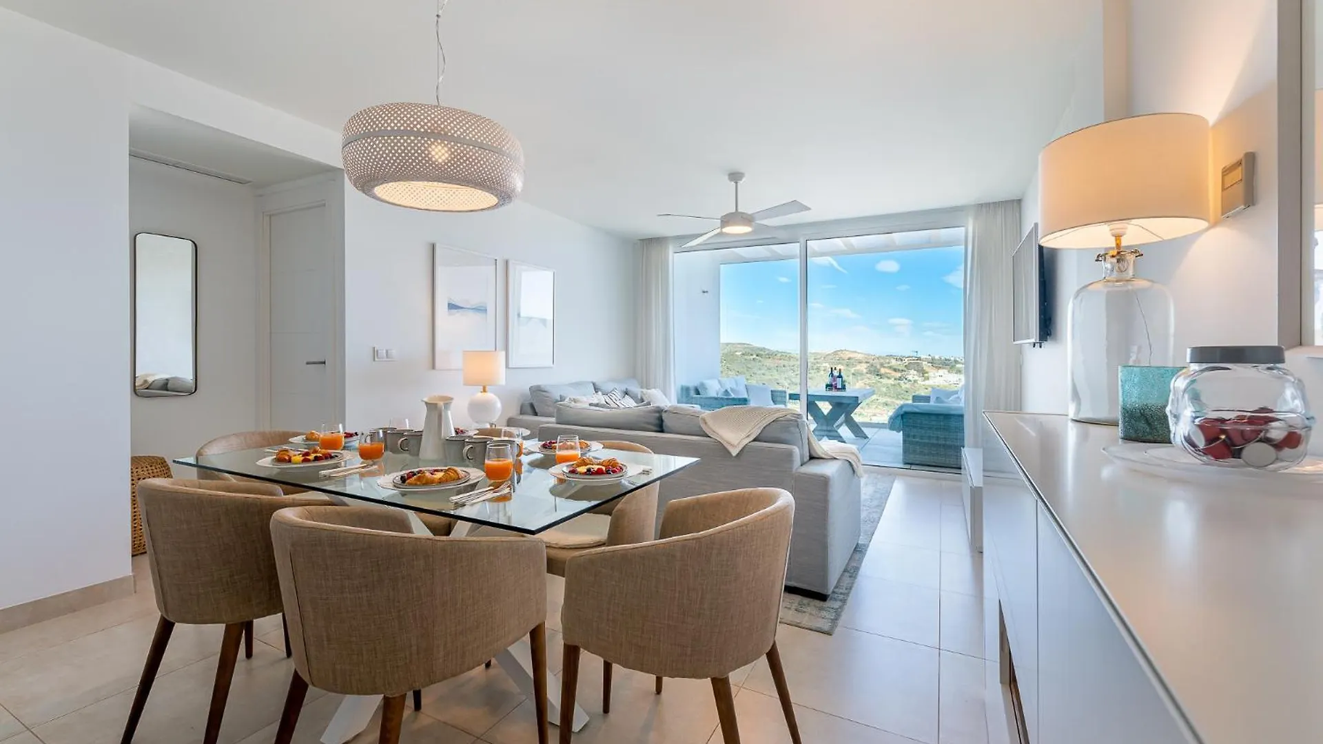 797 Holiday Rentals - Moderno Apartamento Con Hermosa Vista La Cala De Mijas